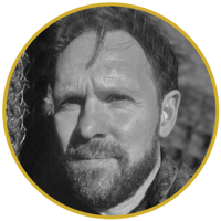 LQD-2026-speakers-circle-gold-Mathias-Karlsson