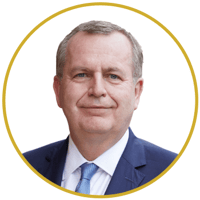 LQD-2026-speakers-circle-gold-Tomas-Zima